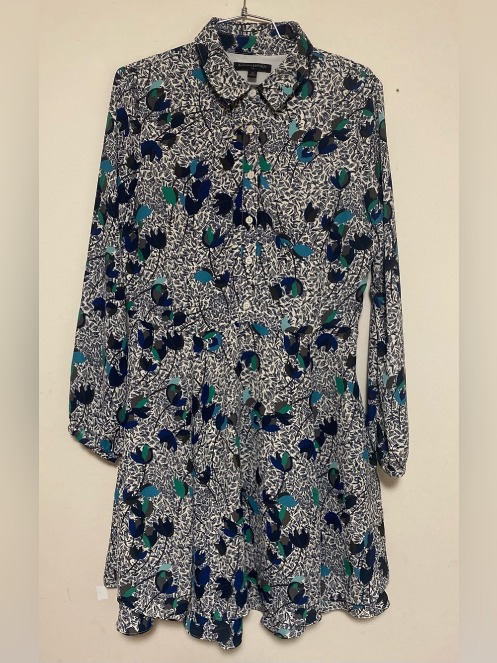 Banana Republic Navy, Teal, White Printed Button-Up Top